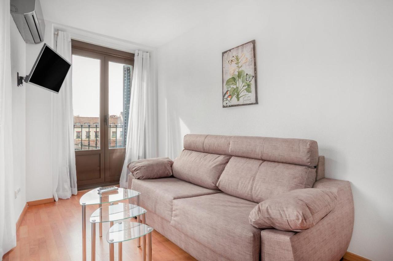 2 Bedrooms 1 Bathroom Furnished - Center - Bright - Mintystay Madrid Bagian luar foto